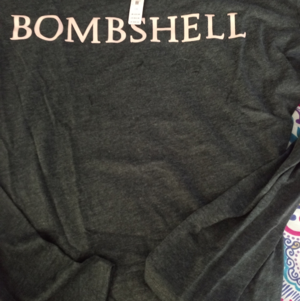 VS long sleeve bombshell shirt